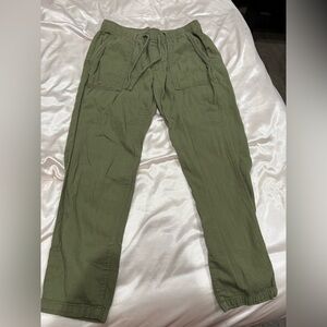 Old Navy Olive Cargo Drawstring Pants